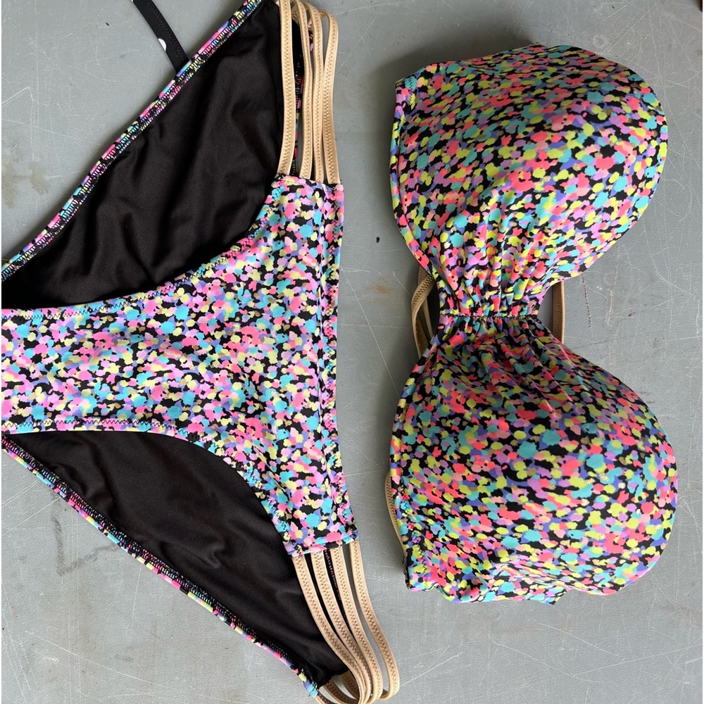 Victoria’s Secret Bikini